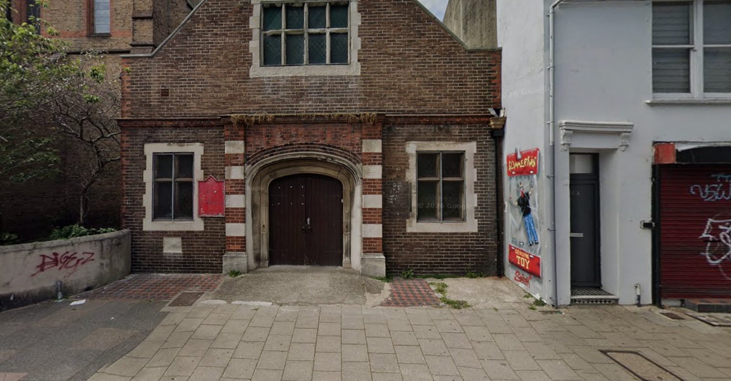 Photo of Hoop O'clock Circus Jam every Monday 18.30-21.30