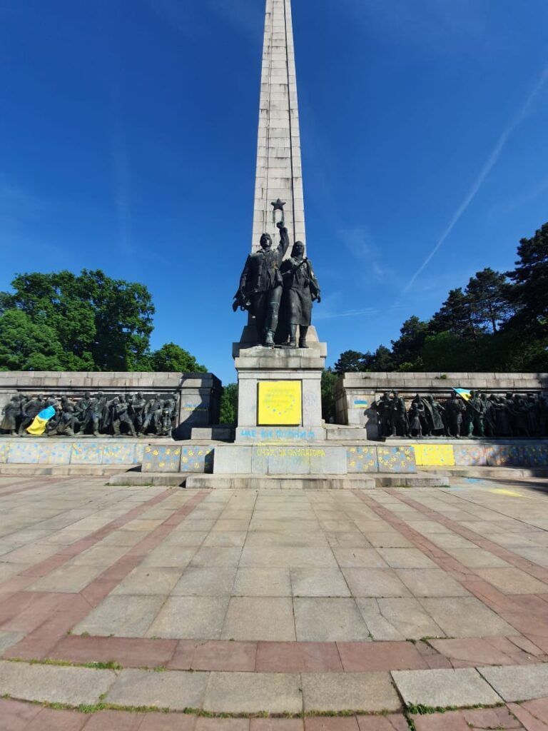 Photo of Bratska Mogila Monument